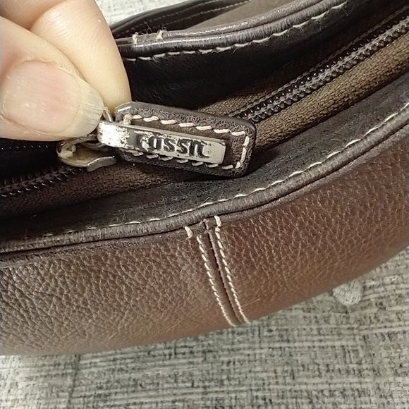 Fossil Women's Brown Leather Hobo Handbag. Excellent condition #75082 - Picture 5 of 12